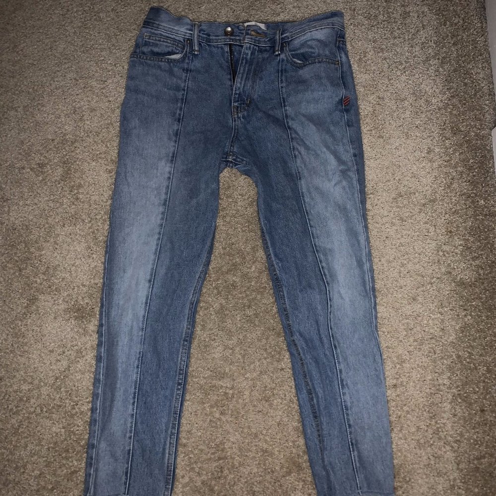 BDG Cropped Tapered Jeans